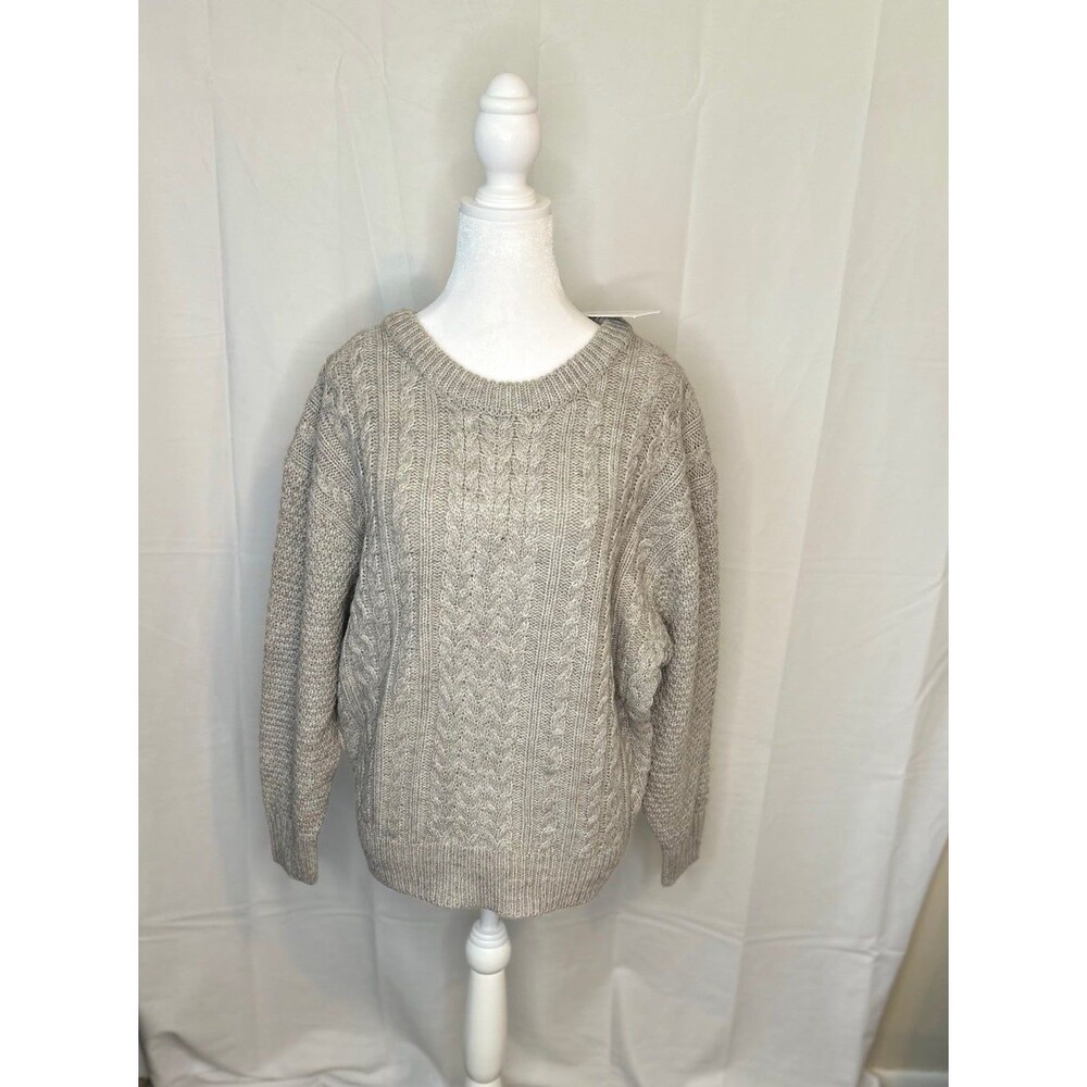 The absolute go to! Versatile Workshop Republic Clothing Cable Knit Sweater; S